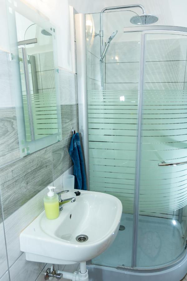 Appartamento Olivia Apartman Sárospatak Esterno foto