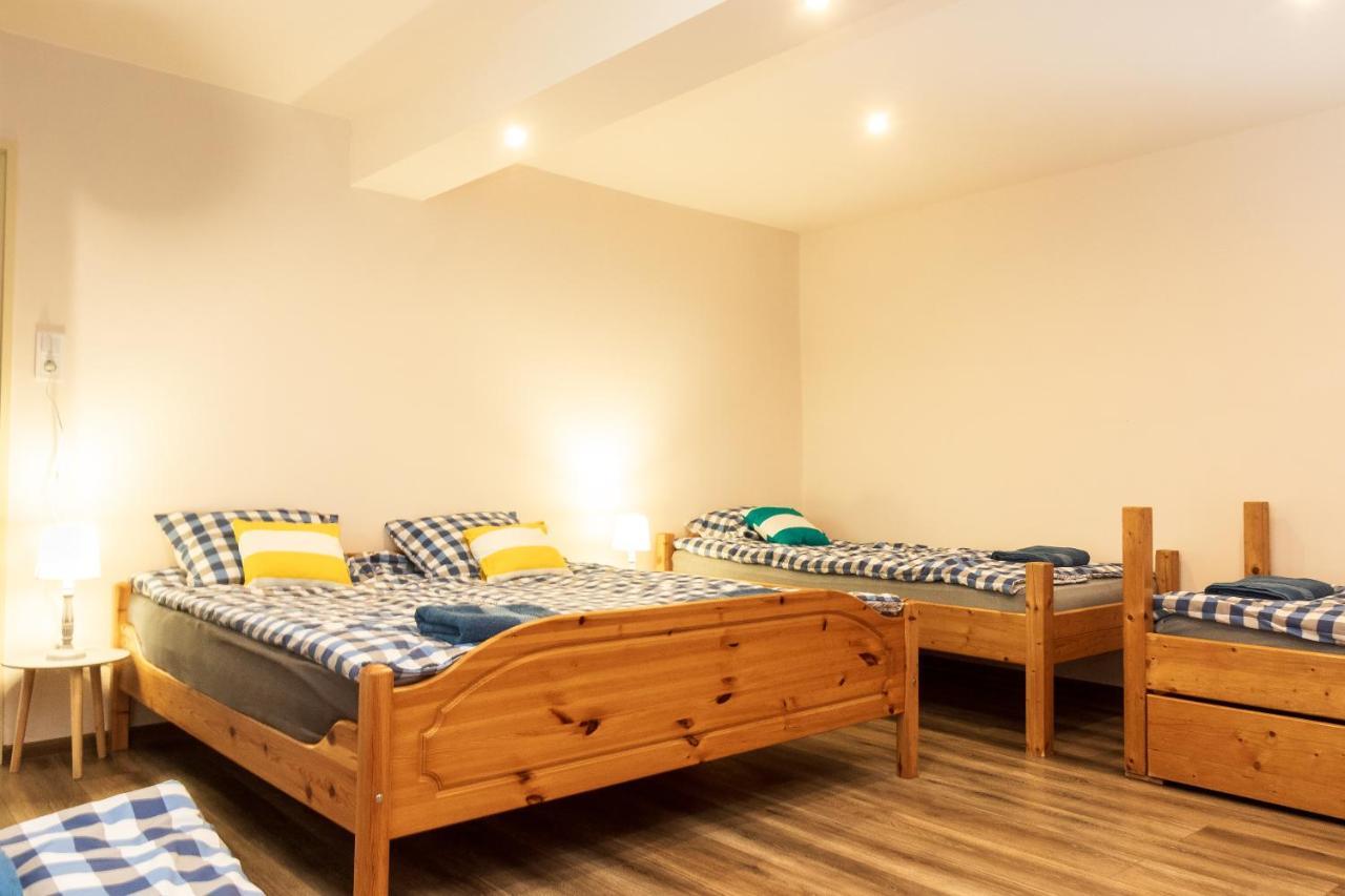 Appartamento Olivia Apartman Sárospatak Esterno foto
